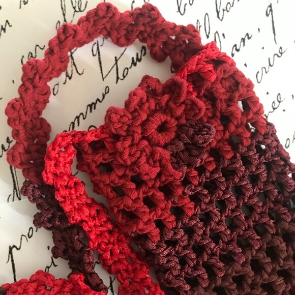 Crossbody SHADES OF RED CELL PHONE HOLDER Handmade by Me - Picture 4 of 8